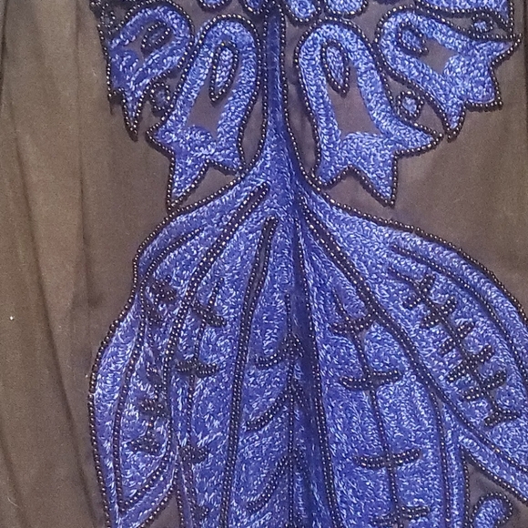 Dress - Picture 2 of 3